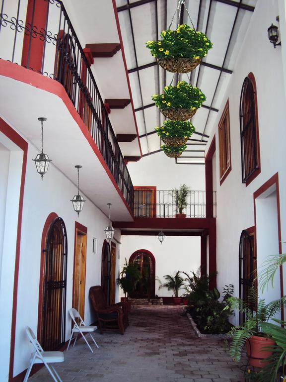Hotel De Santiago شيابا دي كورسو المظهر الخارجي الصورة