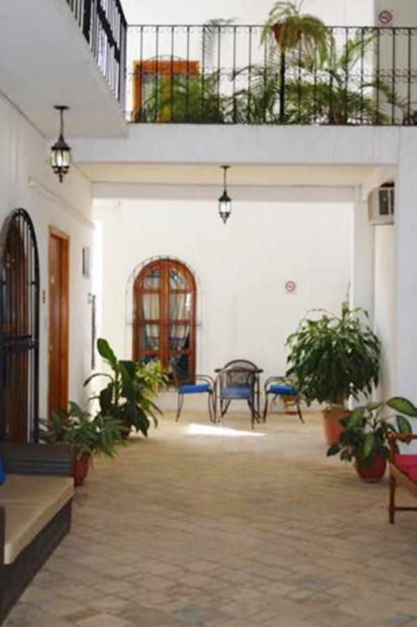 Hotel De Santiago شيابا دي كورسو المظهر الخارجي الصورة