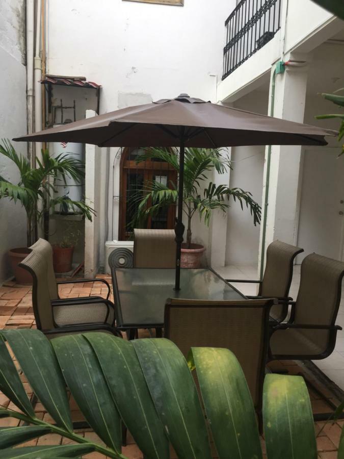Hotel De Santiago شيابا دي كورسو المظهر الخارجي الصورة